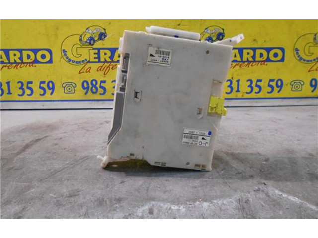   Pojistková skříňka 8273030620, 8273030620   Lexus GS 300 350 430 450H 2006