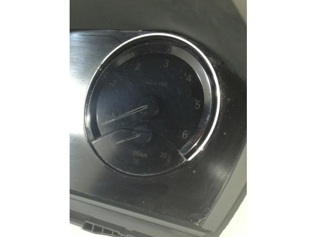 Přístrojová deska BMW 7 G11 G12 2015 6210872451601, 6837006