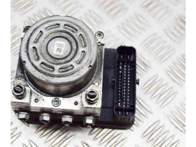 Блок АБС 28516457353, 5WA614517BC   Volkswagen  Golf VIII  2019- года