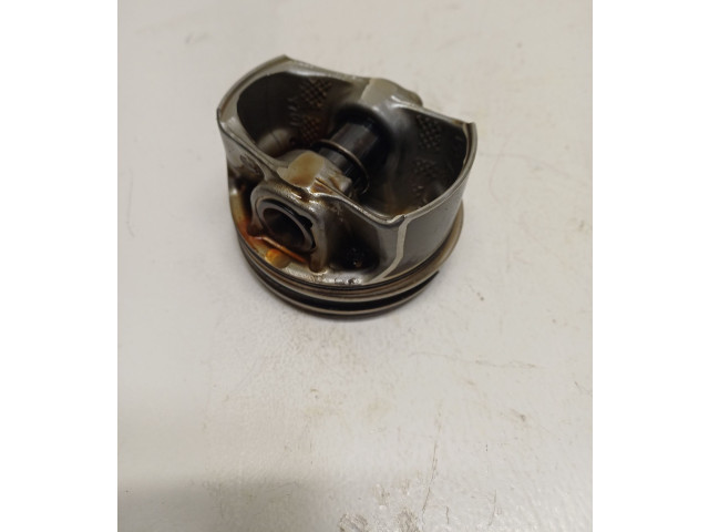 Поршень 04EBD Volkswagen Golf VII