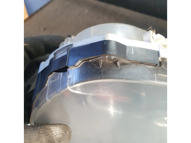 Панель приборов JGGJ6WB   Mazda 6       