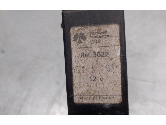 Zpětné zrcátko Renault 11 1985 3022, 2PINES