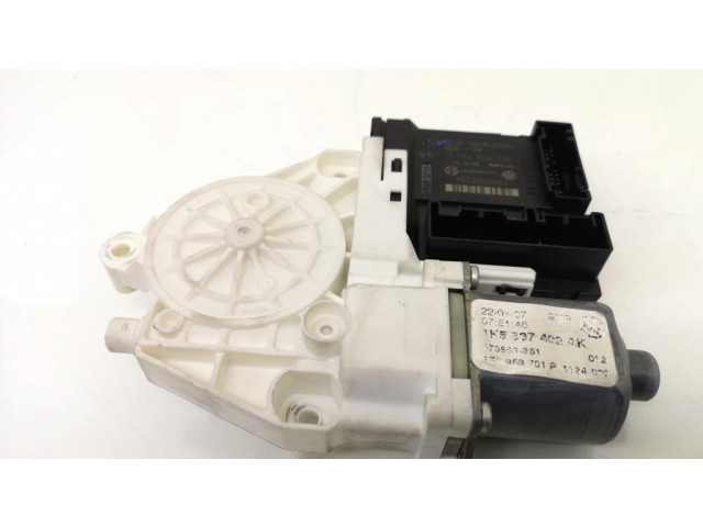 Передний двигатель механизма для подъема окон