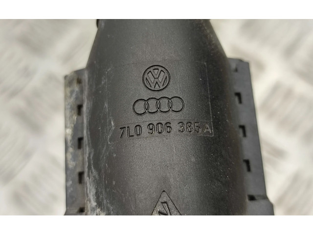 Řídící jednotka 03C907309J, 0261S06775   Volkswagen Tiguan 2011