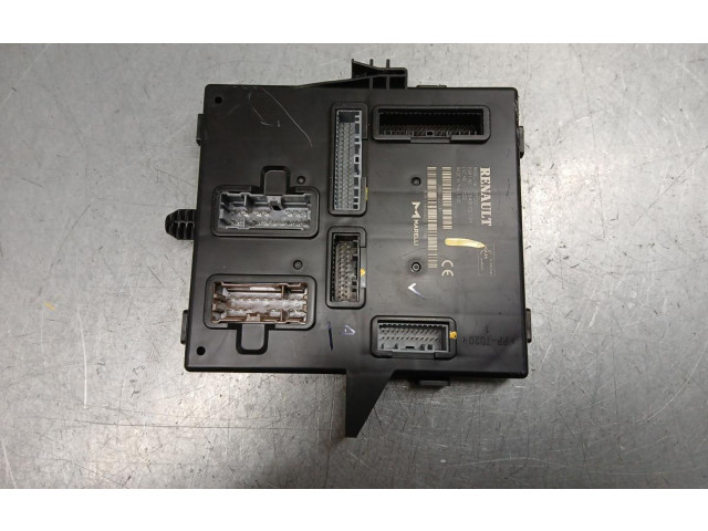 Блок комфорта 284B10270R Dacia Sandero