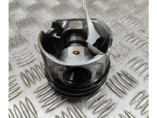 Píst 07L107065K Audi A6 S6 C6 4F CDYA