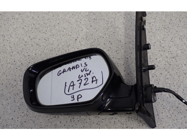 Zpětné zrcátko Mitsubishi Grandis 2004