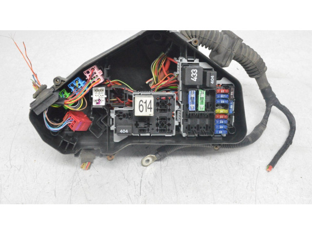 Pojistková skříňka Porsche Cayenne (9PA) 2008