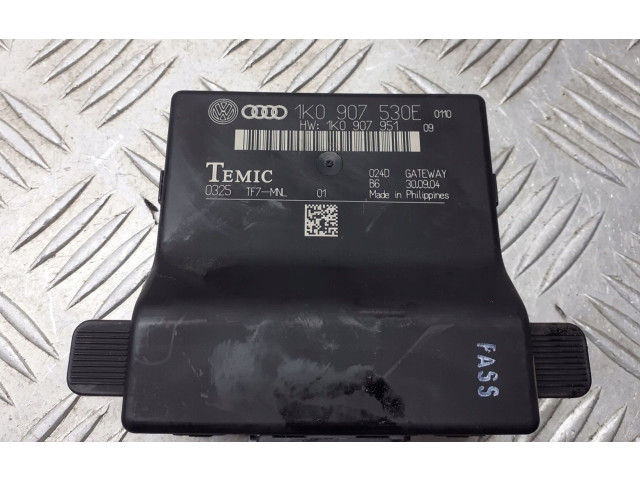 Блок комфорта 1K0907530E   Skoda Octavia Mk2 (1Z)   