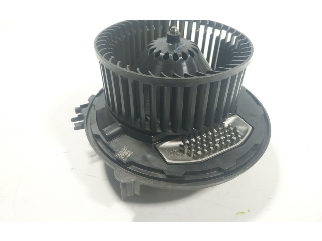 Вентилятор печки 5WB819015, 5WB819015 Skoda Karoq