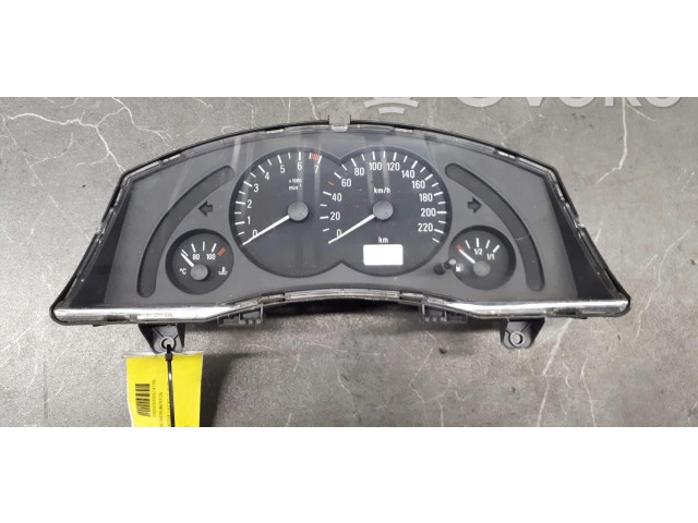 Панель приборов 13118590cl Opel Meriva A