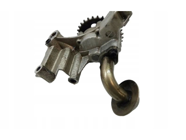 Масляный насос Skoda Superb B5 (3U)