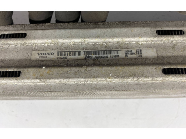 Интеркулер 31273910 Volvo S60