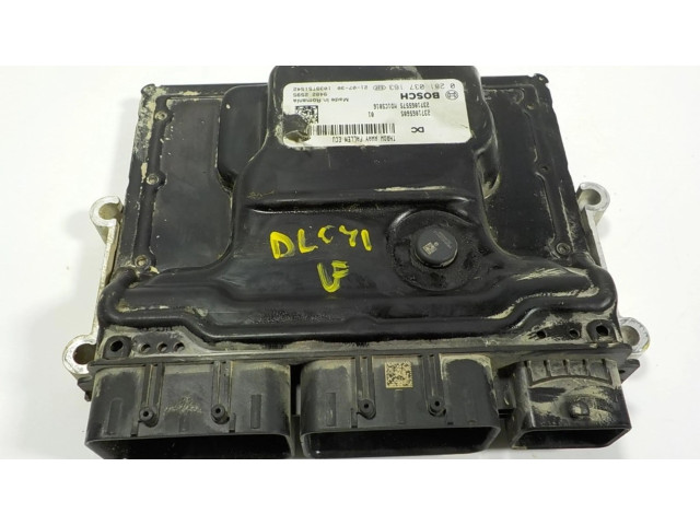 Блок управления двигателя 237106560S, 2371065605 Dacia Lodgy