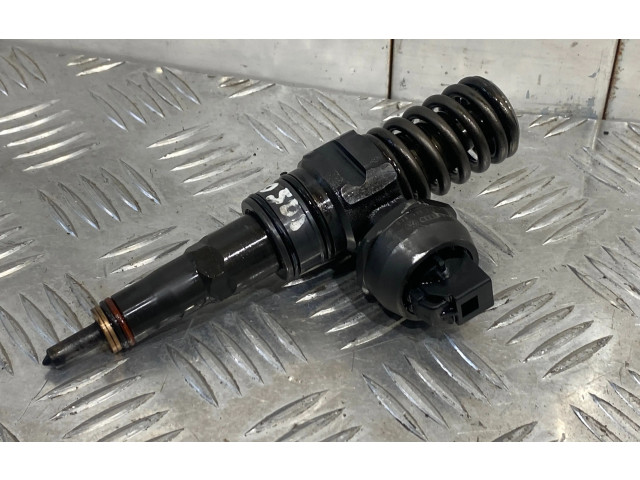 Vstřikovač 038130073BR Volkswagen Caddy