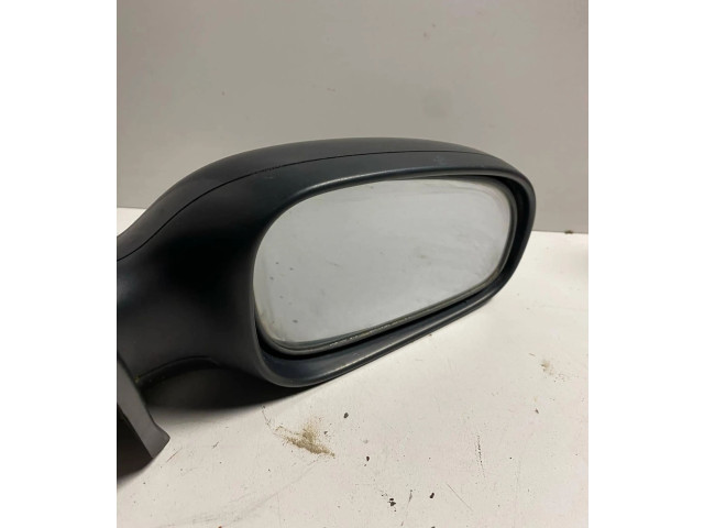 Зеркало электрическое Volvo V70 2000 - 2004 года