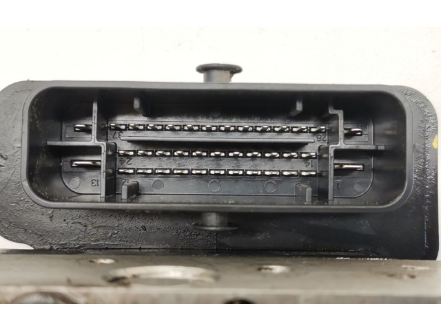 Блок АБС 1037797-00-D Tesla Model S 2012- года