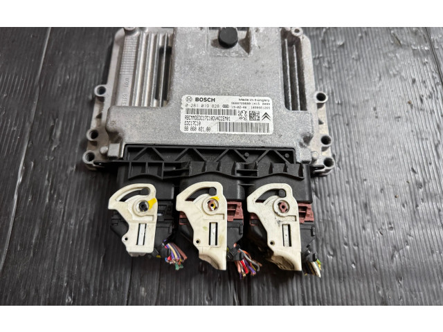 Блок управления двигателем ECU 0281019828, 9806002180   Citroen C3