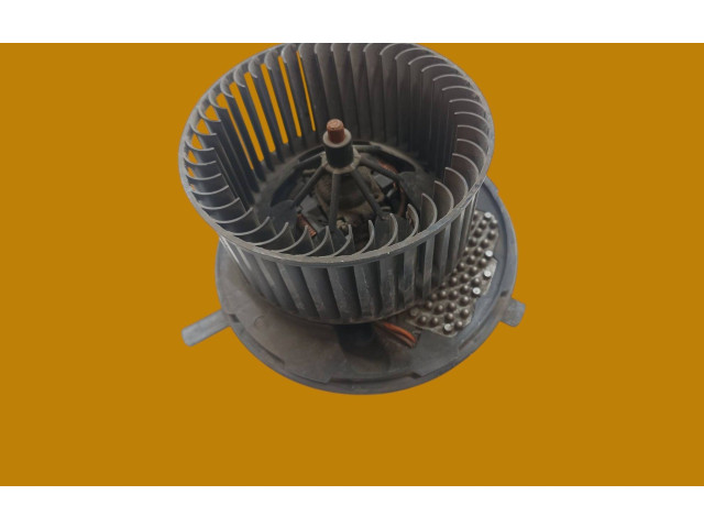 Вентилятор печки 3C0907521B Volkswagen Jetta V