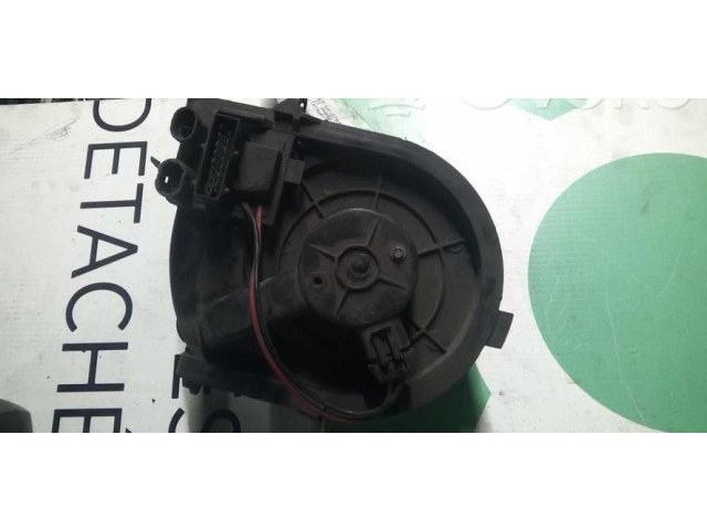 Вентилятор печки 7701050899 Renault Clio II