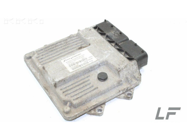 Блок управления двигателя