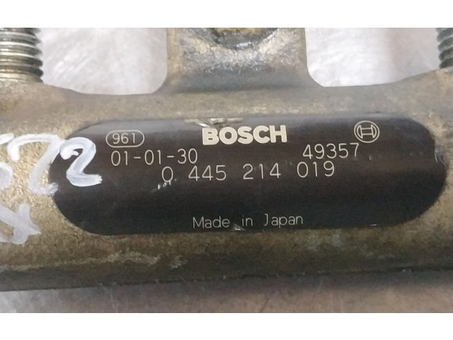 Vstřikovací lišta 0445214019 Citroen Xsara 1.6 RHY