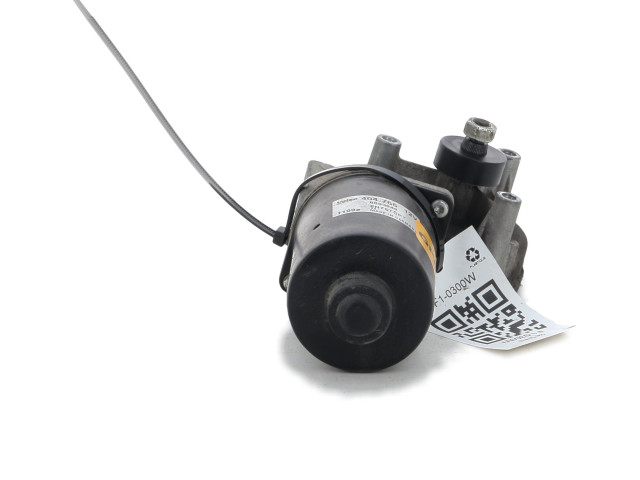 Моторчик дворников 8693848, F1-0300W    Volvo XC90