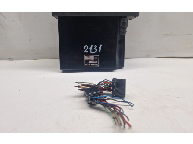 Блок управления климат-контролем CAB502A001A, MR916369 Mitsubishi Carisma