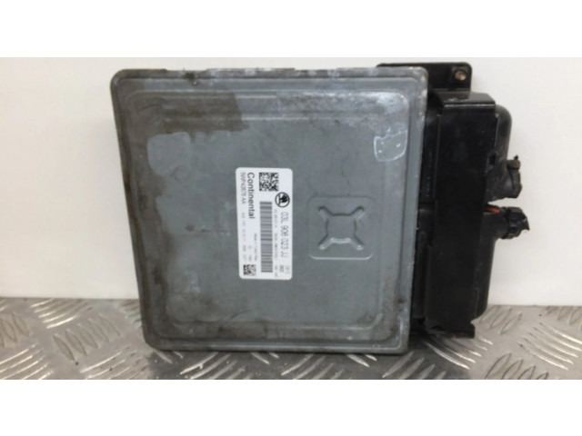 Блок управления двигателем ECU