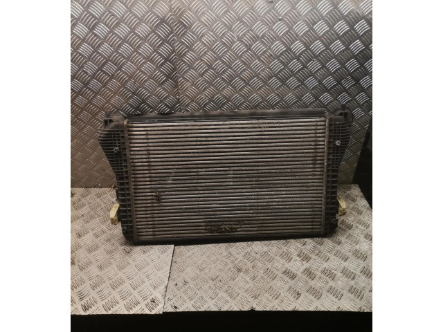 Радиатор интеркулера 1k0145803bn Volkswagen Golf VI