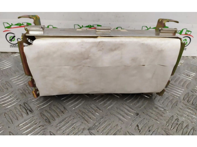 Подушка безопасности водителя Jeep Cherokee XJ