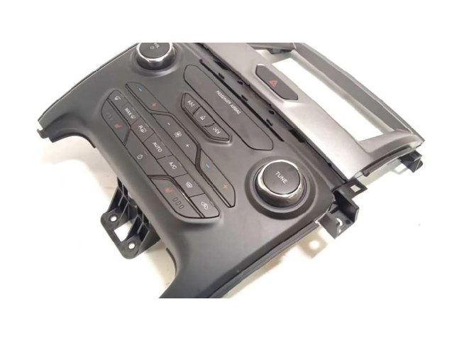 Мултифункционный включатель управления / ручка