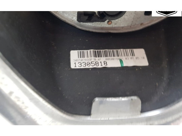 Руль Opel Meriva B  2010 - 2016 года 13351021, 13305818      