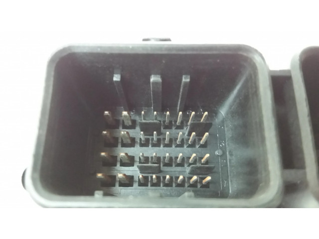 Блок управления двигателя 0281011802, 9656841080   Citroen Xsara Picasso