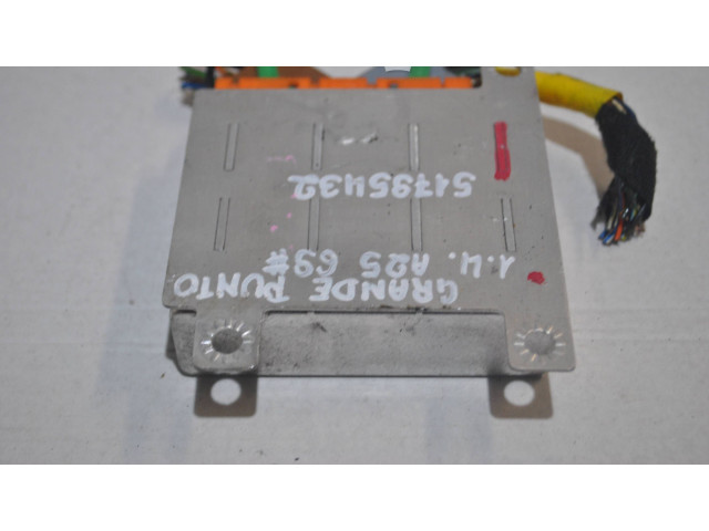 Блок подушек безопасности 51795432, 391155 Fiat Grande Punto