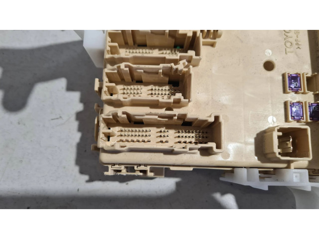 Блок комфорта 8922178050, 2381003640 Lexus NX