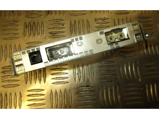 Звукоусилитель Jaguar XF - года