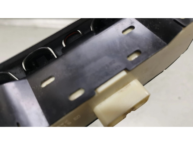 Блок управления климат-контролем 22732474, 22732536   Chevrolet Equinox