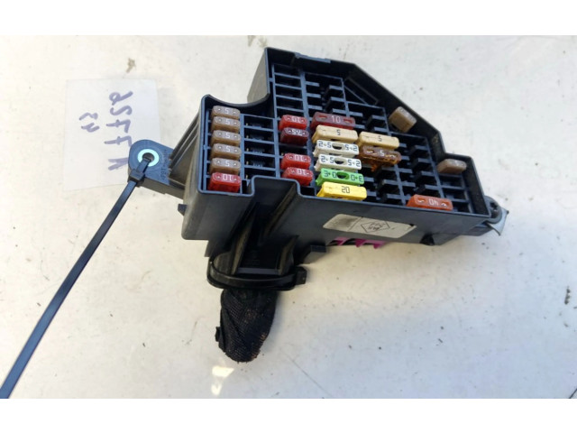 Блок предохранителей  5120503926, 51205-03926   Skoda Octavia Mk2 (1Z)    
