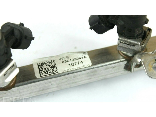 Топливная рампа 03C129041A   Audi Q3 8U 1.4 