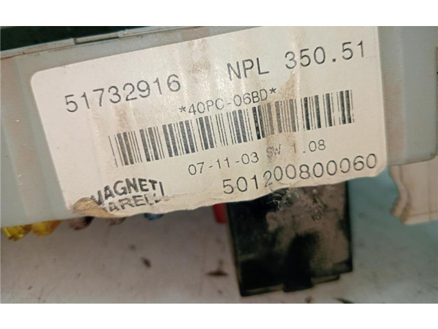 Блок предохранителей 51732916, 0090012 Fiat Idea