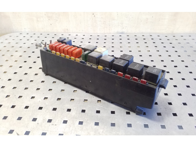 Pojistková skříňka Chrysler Voyager 1998