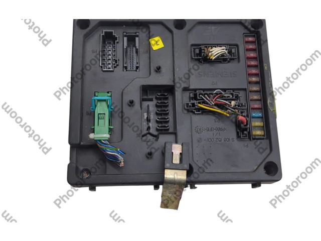 Блок предохранителей S108145300D, 470682087 Ford Galaxy