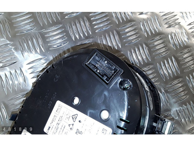 Панель приборов 5E0920980F   Skoda Octavia Mk4       