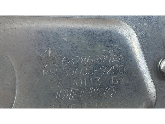 Моторчик заднего дворника     Jeep Cherokee