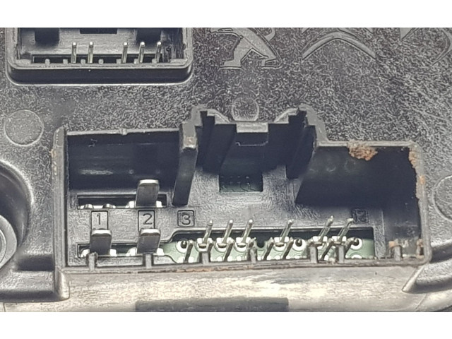 Блок управления Xenon