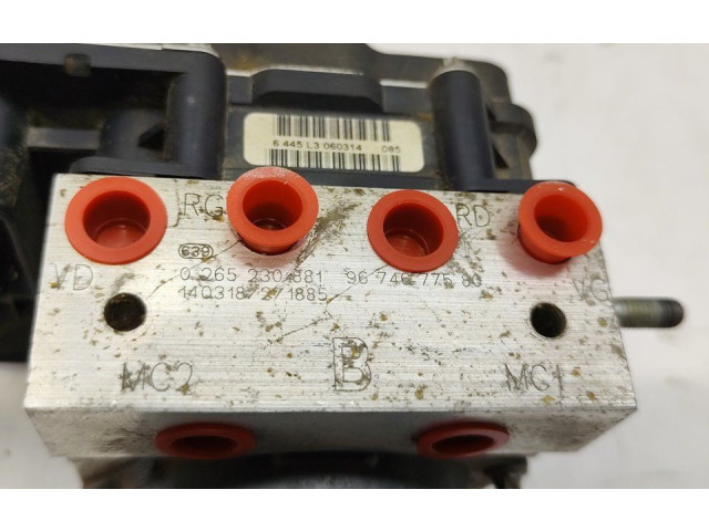 Блок АБС 9674677580   Peugeot  5008   -  года