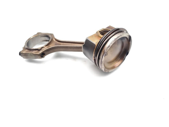 Поршень с шатуном 55263624;EAQ 55263624, EAQ Jeep Compass