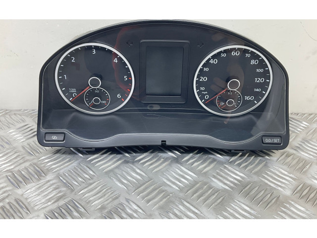 Přístrojová deska Volkswagen Tiguan 2011 5N0920972A