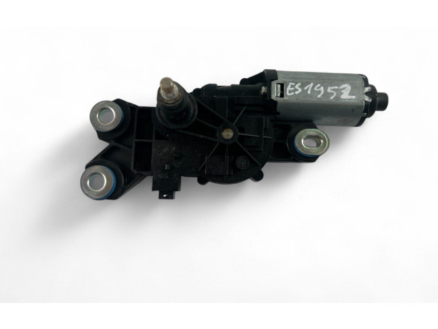 Моторчик дворников 31290787    Volvo V70